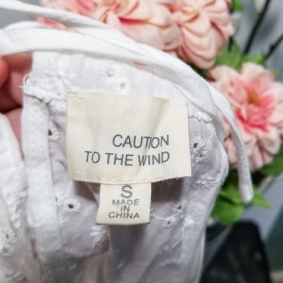 [caution to the wind] nwot white eyelet tank - Picture 5 of 6